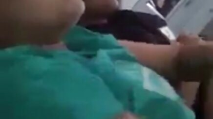 Mükemmel vücut genç amatör türk anal porno masaj