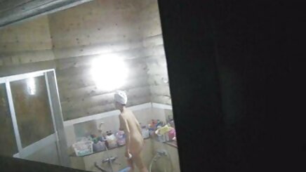 Bebeğim kedi geniş açılır, bir oyuncak anal turk pornolar kullanır