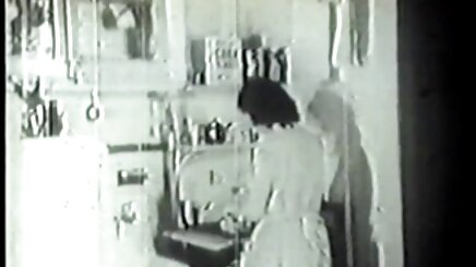 Cam üzerinde oyuncak anal turbanli porno porno