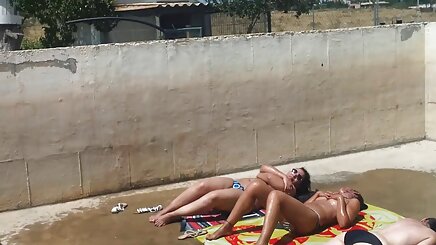 Yaşlı yeni türk anal porno adam ergen kolayca
